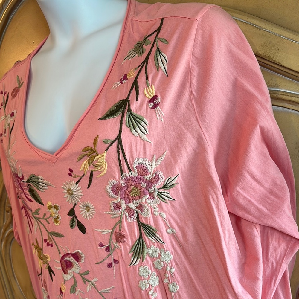 Johnny Was peachy Pink Embroidered Tee - Picture 3 of 11